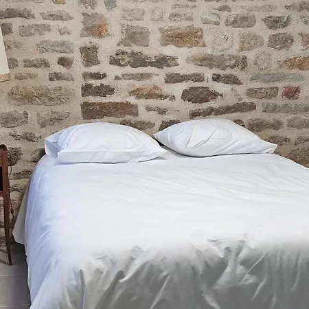 Hotel La Valdonnière Le Val-d'Esnoms